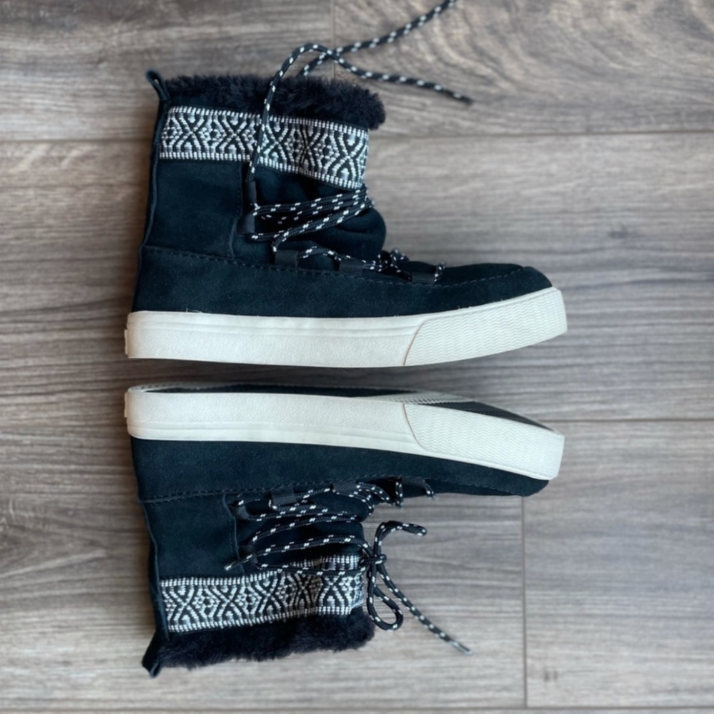 Black and White Winter Rain Boots with Lace-Up Design